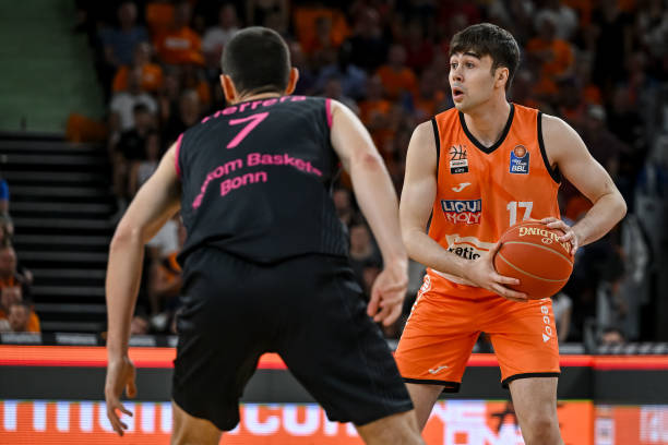 于对比赛节 于对比赛节