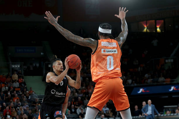 激烈的商业 激烈的商业