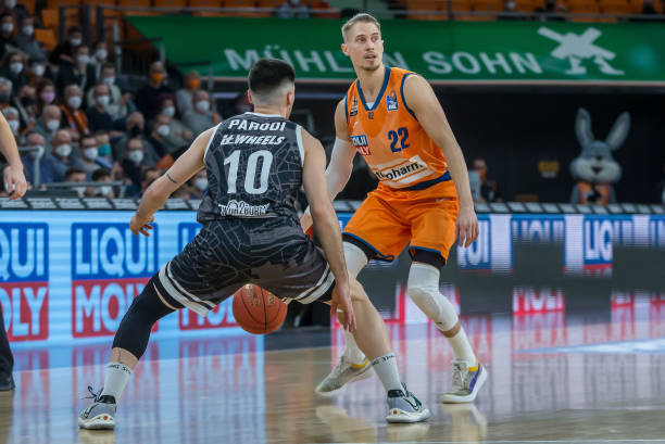 这提醒我们 这提醒我们